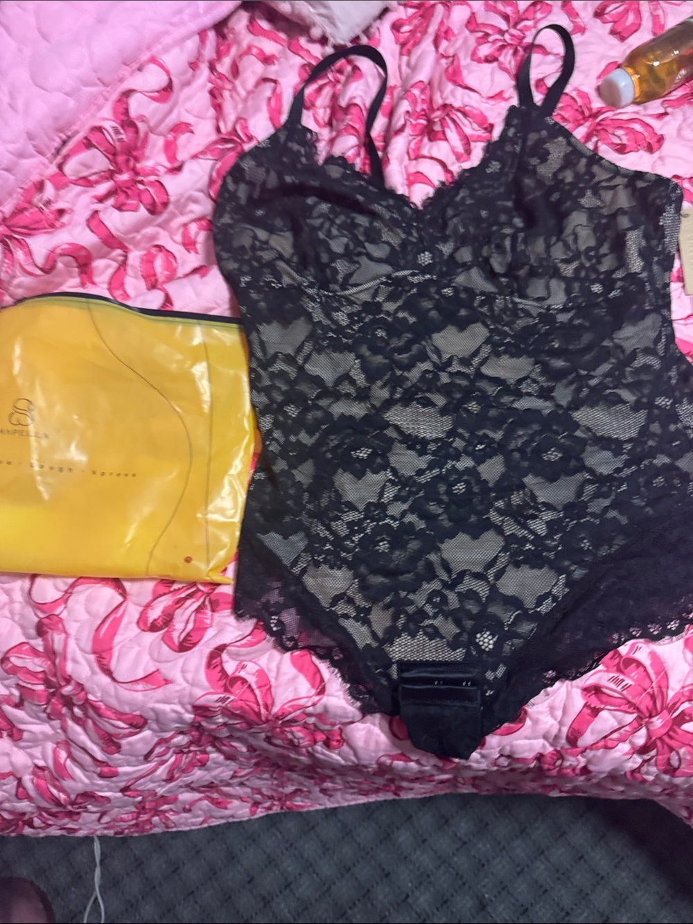 Shapellx - lace bodysuit size XL